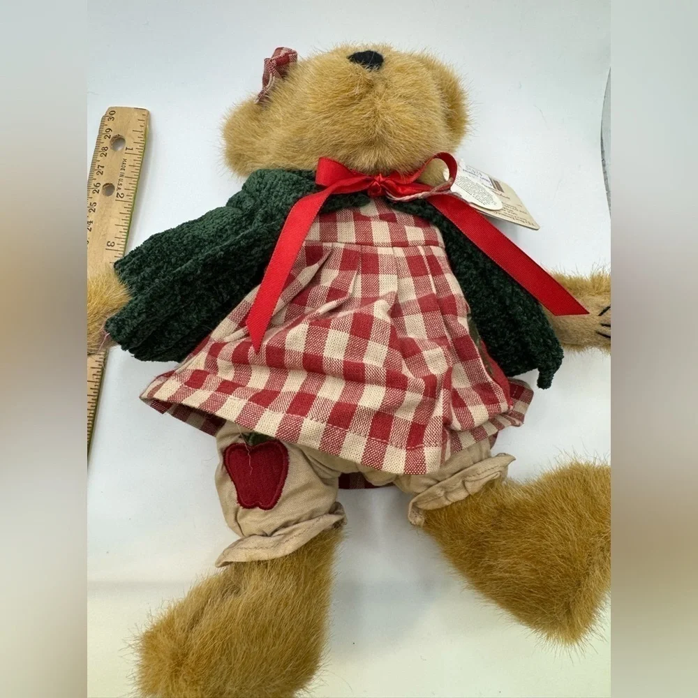 Boyds Bears GALA APPLESMITH #917441 Green Sweater Red Apple Dress Retired Plush